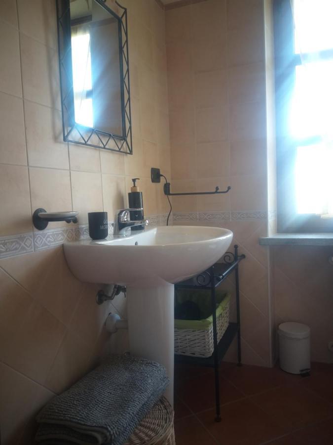 Bed and Breakfast Mosci'S Bed & Beer San Damiano d'Asti Экстерьер фото
